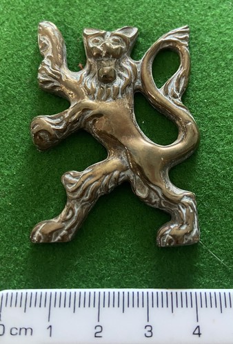 Vintage lion rampant brass - vintage,