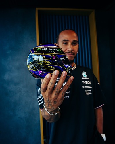 Lewis hamilton abu dhabi 2020 - lewis,