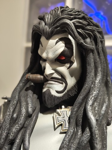 Lobo sideshow premium - lobo,