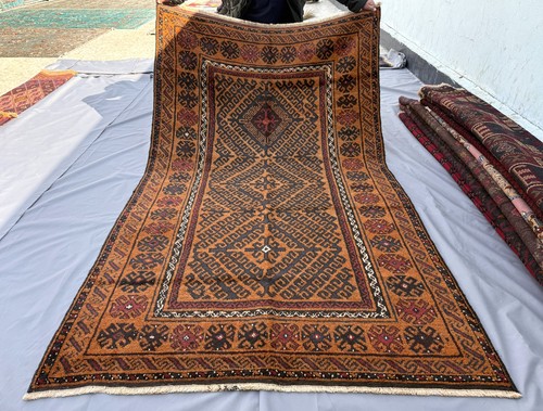 5x8 vintage afghan - ft,