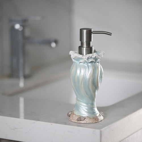 Vintage bathroom accessories - bathroom,
