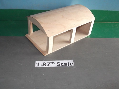 Large wooden model farm - large,