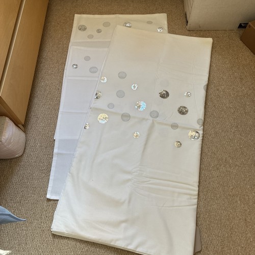 Double duvet and pillowcase - and,