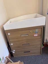 Baby Changing Unit with