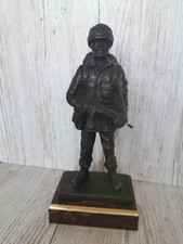 SOLDIER ORNAMENT/FIGURE ON