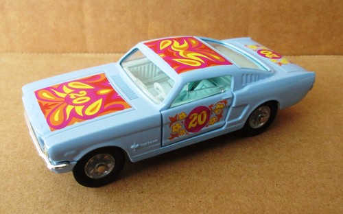 Corgi collector club - collector's,