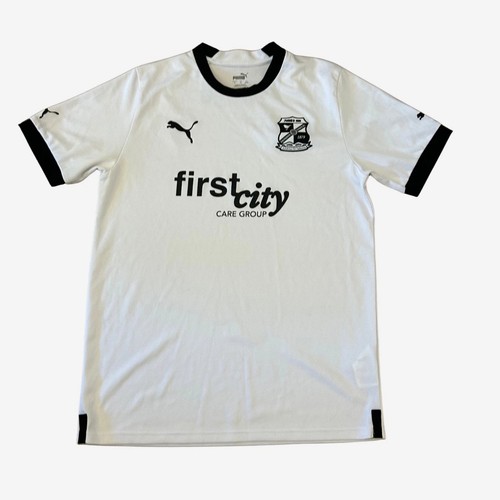 Swindon town away football - town,