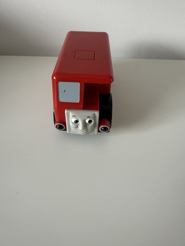 Thomas the tank and friends - thomas,