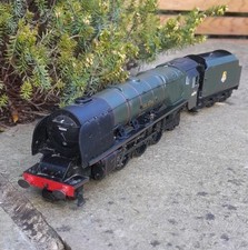 Hornby 46244 King George VI 6 BR Green 8P Steam Loco OO Gauge