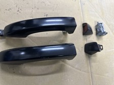MG ZS11 ZS EV 2019-2021 RIGHT AND FRONT DRIVER SIDE EXTERIOR DOR HANDLE 