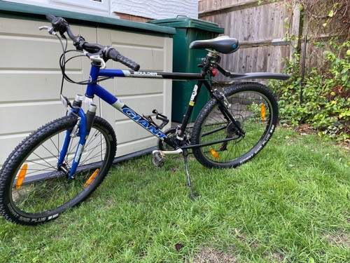 Giant boulder mountain bike - boulder,
