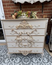 Hand-Painted French Rococo Chest of Drawers – Elegant Gold & Cream Dresser