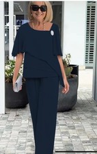 Ladies Trouser Suit, Navy 12/14 UK size, layered top, lightweight, any occasion