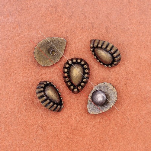 50x vintage brass flower - vintage, water