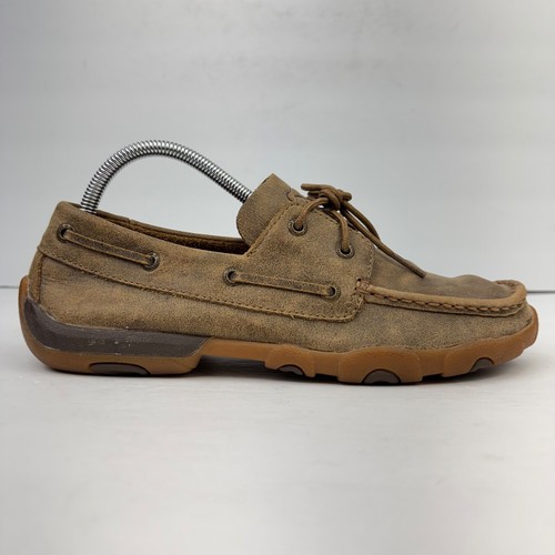 Twisted leather boat driving - x,