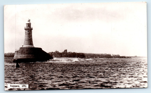 Postcard tynemouth harbour - tynemouth,