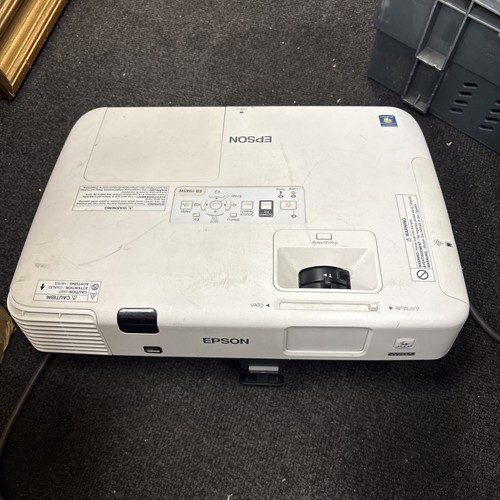 Epson lcd projector h471b - projector,