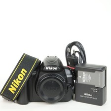 Nikon D3000 DSLR 10.2MP Body
