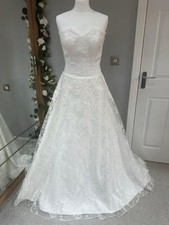 Beautiful Amanda Wyatt sample