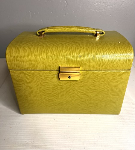 Bey berk jewelry case - bey-berk, bright