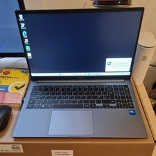 Samsung Galaxy Book4 Laptop 15.6" FHD Intel Core 5 120U 8GB RAM 256GB SSD #A