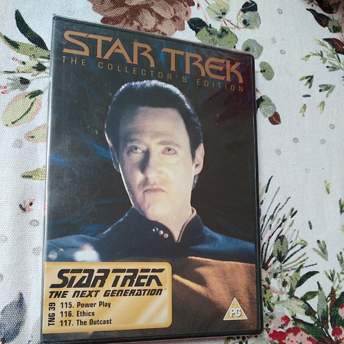 Star trek the next - trek,