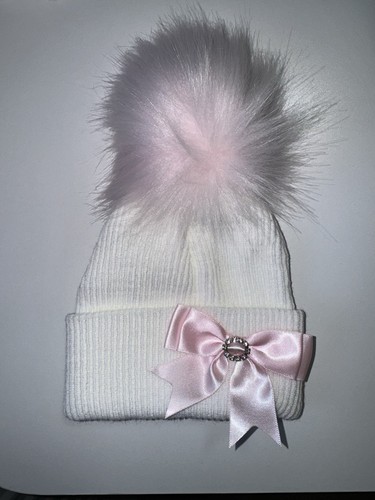 Faux fur knitted hat - fur, bow