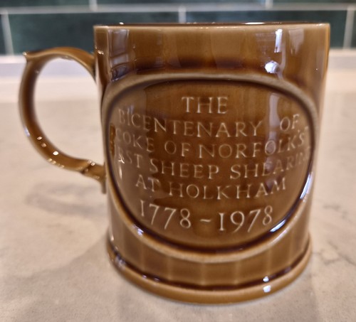 Holkham studio pottery tankard - holkham,