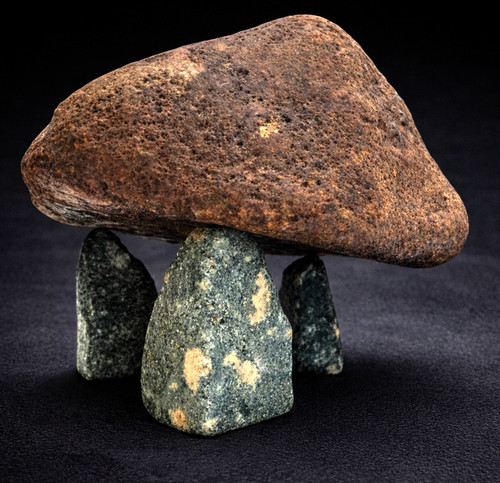 Dol mini stonehenge - stonehenge, stone