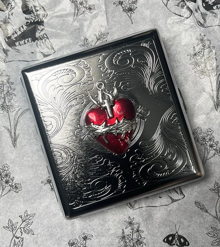 Gothic red heart ornate - gothic,