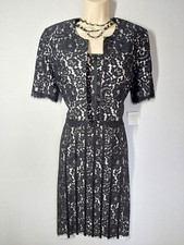 Gold by Michael H UK 10