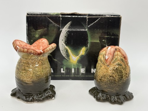 Alien xenomorph egg salt - xenomorph,