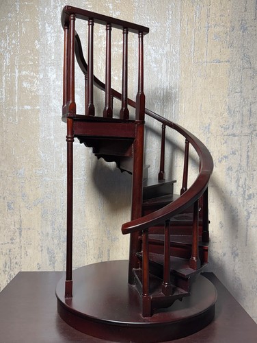 Vintage mahogany spiral - mahogany,