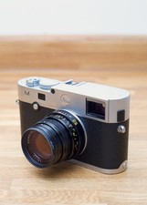 Leica M240 Silver Chrome 35mm Rangefinder Camera Body Only