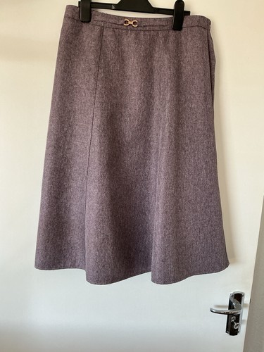 Damart ladies skirt size - ladies,