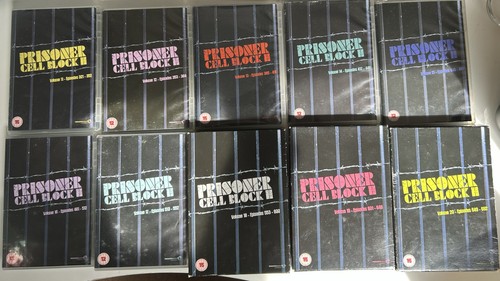 Prisoner cell block - prisoner, complete