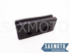 Rubber bushing oil line