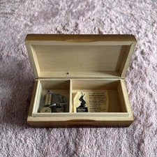 Reuge Swiss Musical Movement
