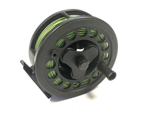Loop trout fly - loop,