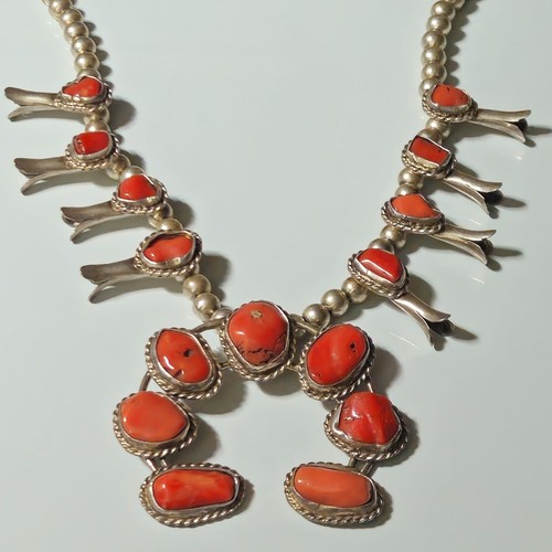 Vintage silver toned - silver, coral