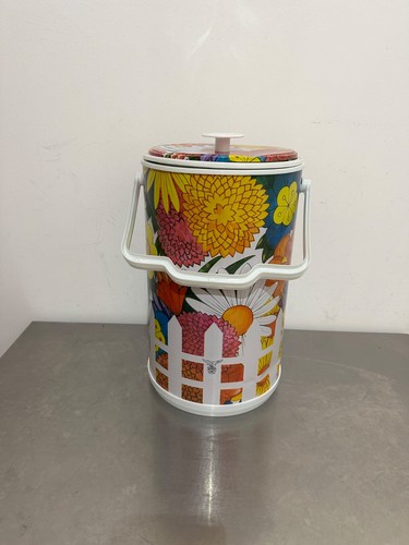 Retro eagle tiffin - eagle, tins