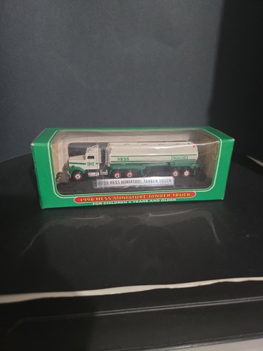1998 hess miniature tanker - 1998,