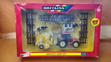 Britains Farm Gift Set Red