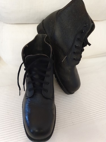 Pebbled leather metal - , toe
