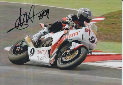 Chris walker hand signed 7x5 - chris,
