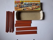 MERIT OO/HO Gauge GIRDERS 5084 Station Accessories 