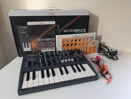 Arturia microbrute analogue - arturia,