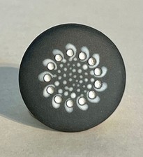 RARE WEDGWOOD PATE SUR PATE SGRAFFITO TRI COLOUR JASPER ROUNDEL T BARLOW