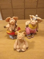 Set of 3 Figurines by David