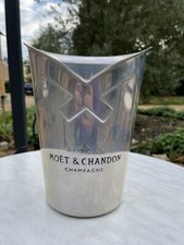 MOET CHANDON CHAMPAGNE